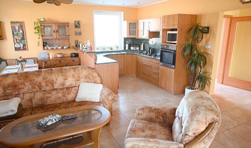 Prodej domu 98 m² s pozemkem 972 m², Vrbová Lhota – náhled fotky 3