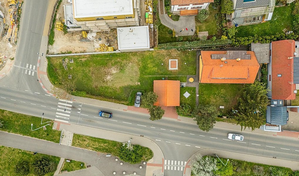 Prodej stavebního pozemku 336 m², Praha – náhled fotky 10