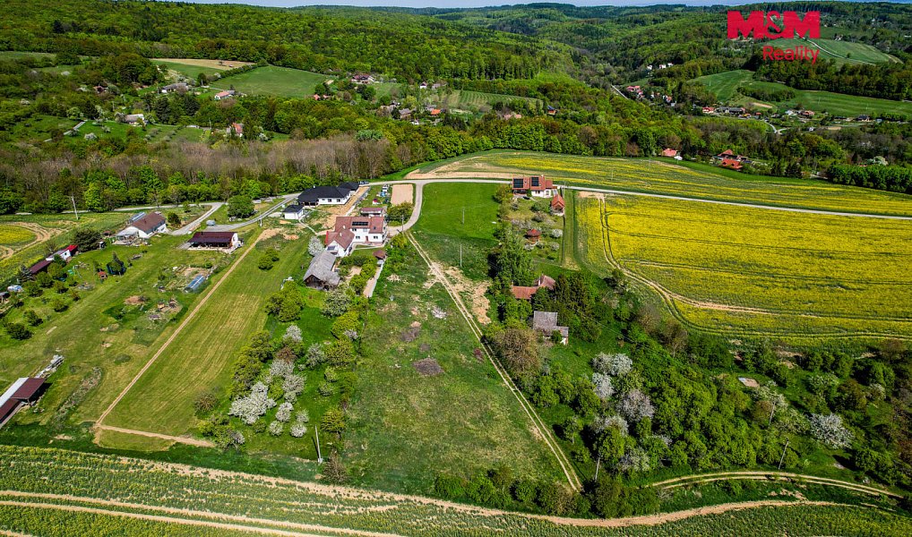 Prodej stavebního pozemku 3 259 m², Halenkovice – náhled fotky 8