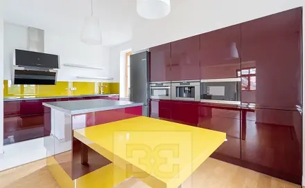 Pronájem bytu 2+1 90 m², Praha 4 - Braník