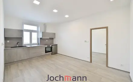Pronájem bytu 2+kk 43 m², Matice školské, České Budějovice - České Budějovice 7
