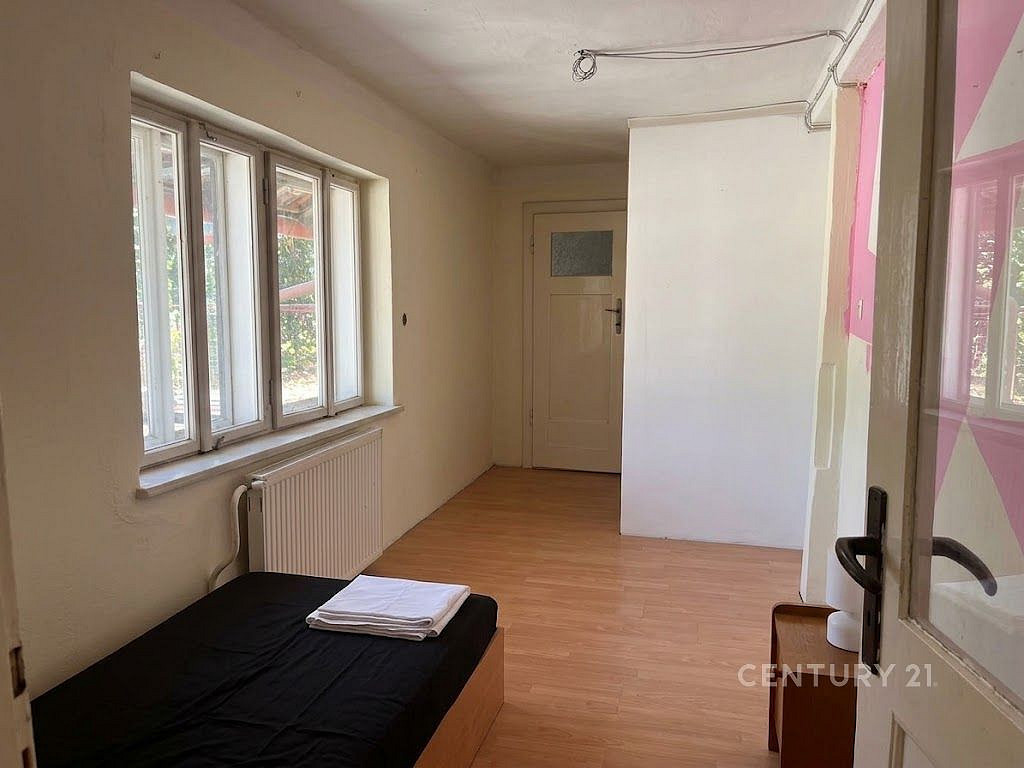 Prodej stavebního pozemku 141 m² – fotografie 3