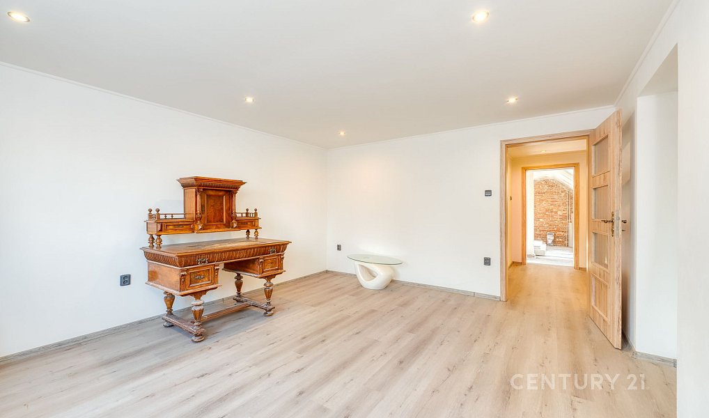 Prodej domu 265 m² s pozemkem 764 m², Sudovo Hlavno – náhled fotky 16