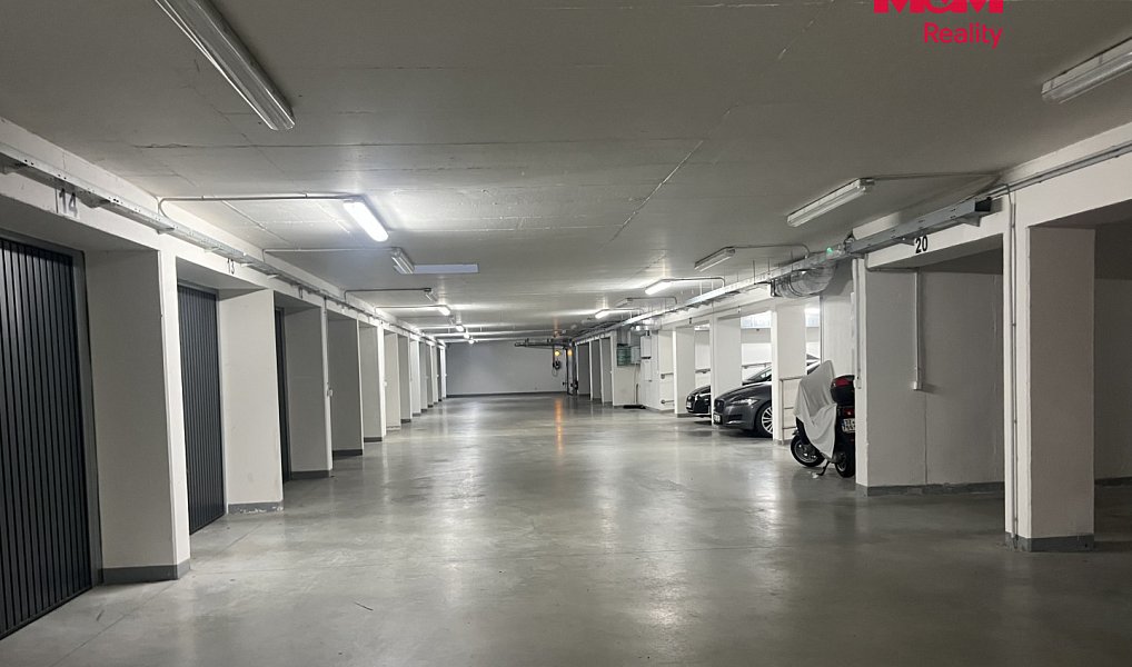 Pronájem parkovacího stání 14 m2, Zlín, ul. Zelinova, Zlín – náhled fotky 5