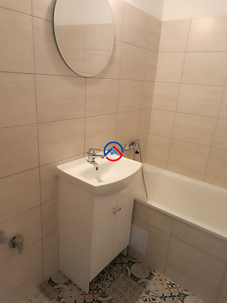 Pronájem bytu 1+kk 35 m² — photo 4