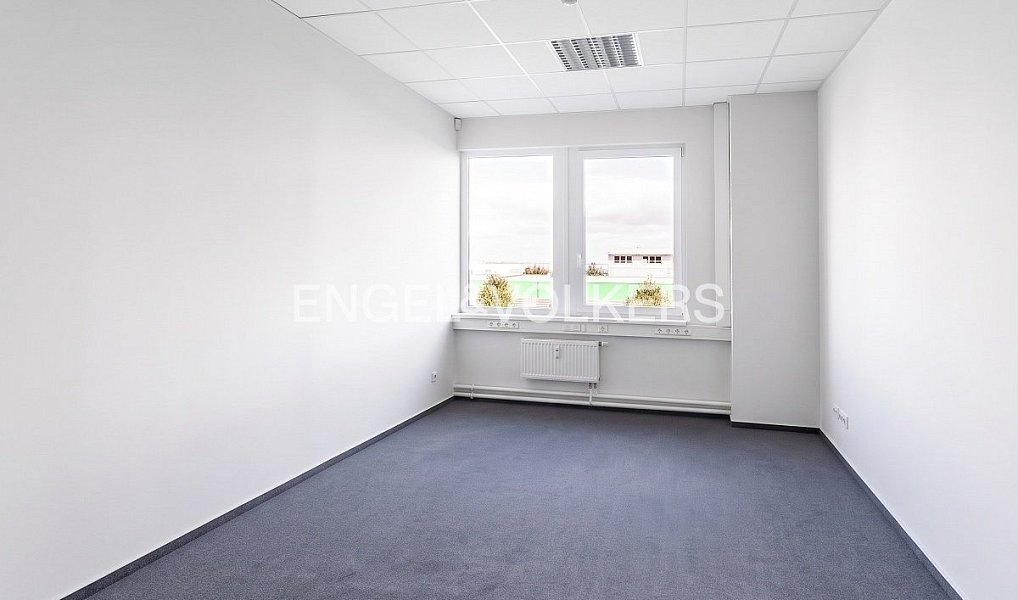Pronájem kanceláře 185 m², Modletice – náhled fotky 4
