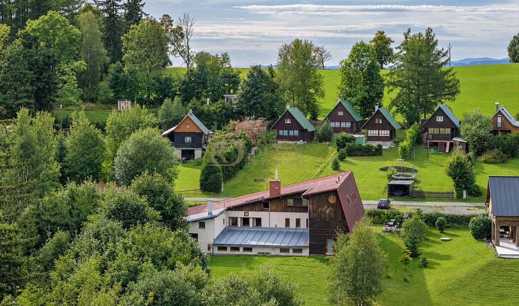 Prodej ubytovacího objektu 450 m², Jestřabí v Krkonoších – náhled fotky 29