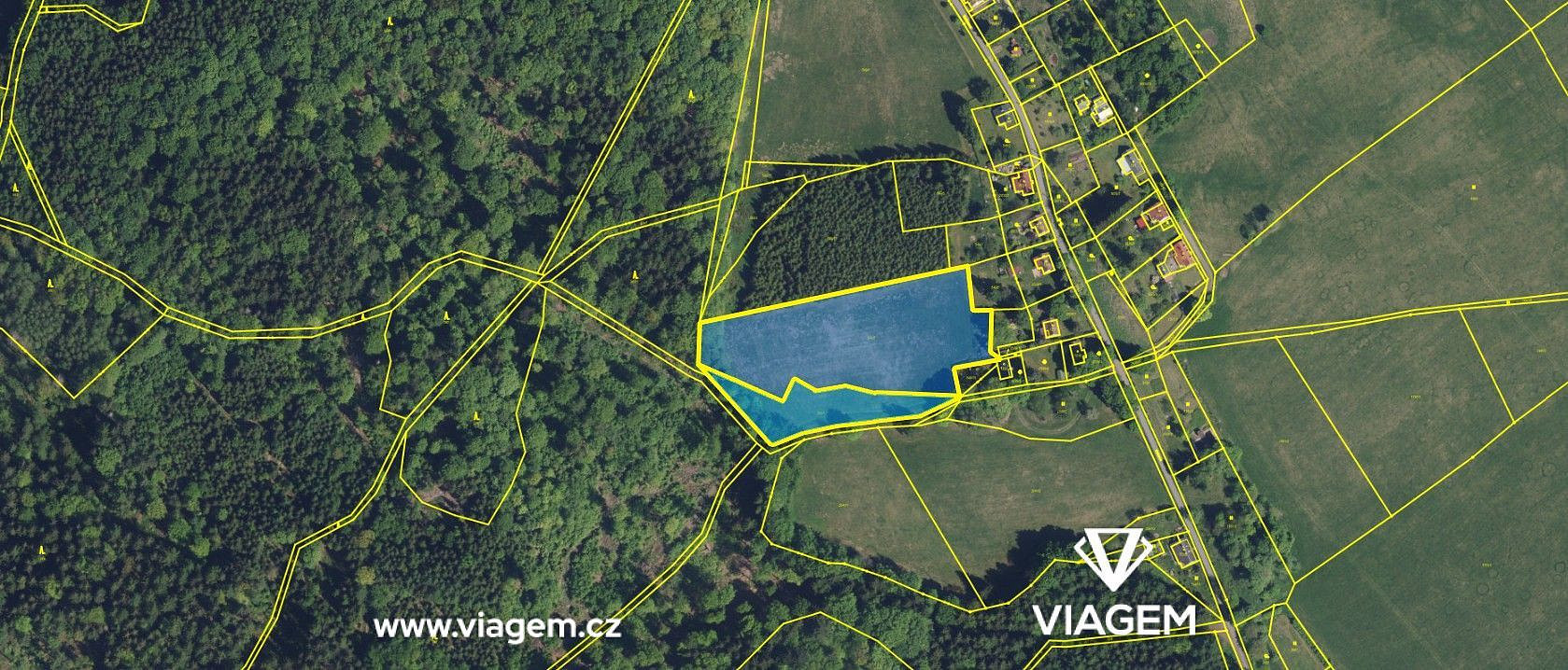 Prodej pole 12 030 m²