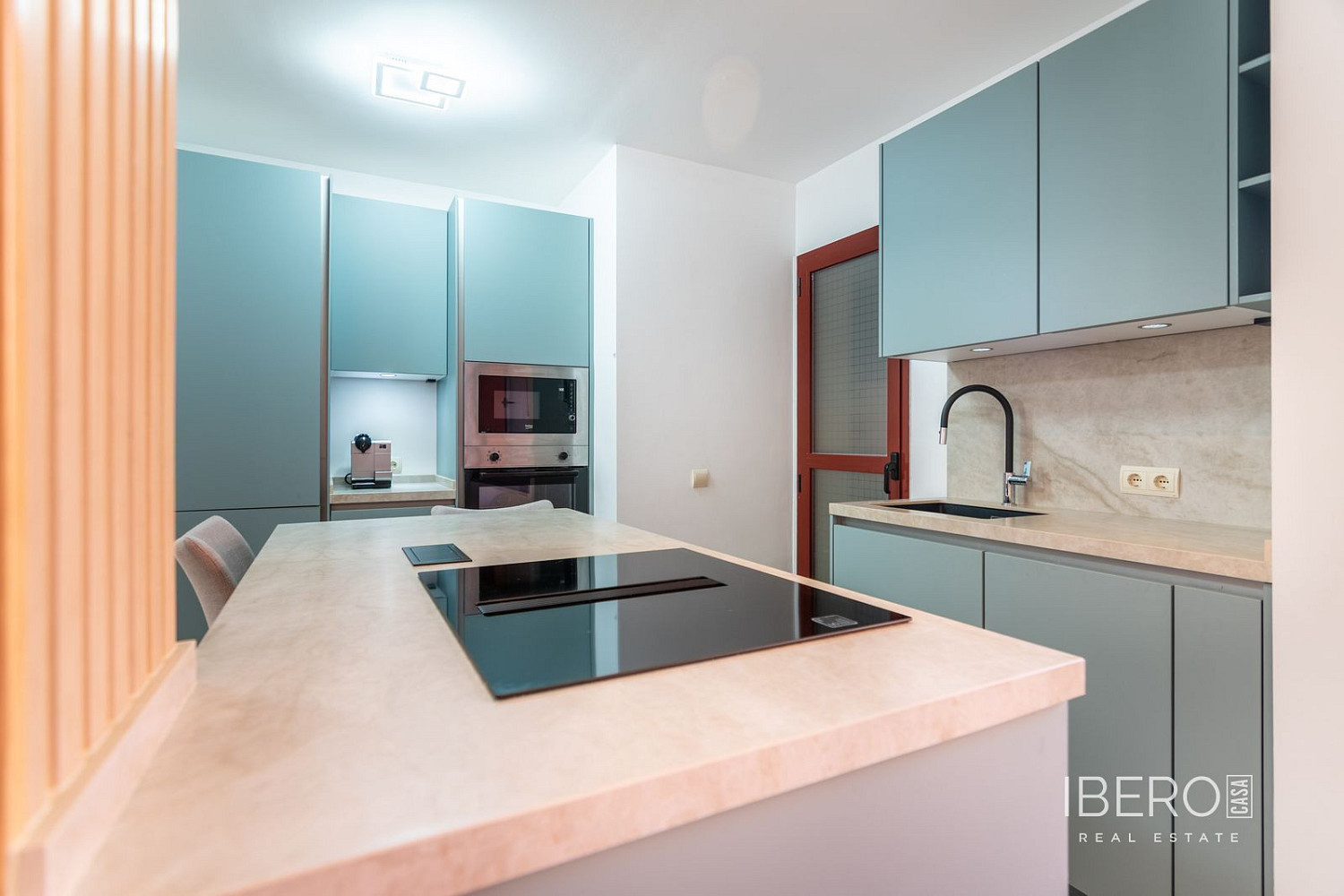 Prodej bytu 4+kk 132 m² — photo 4