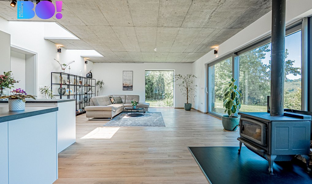 Prodej domu 196 m² s pozemkem 6 428 m², Rajnochovice – náhled fotky 2