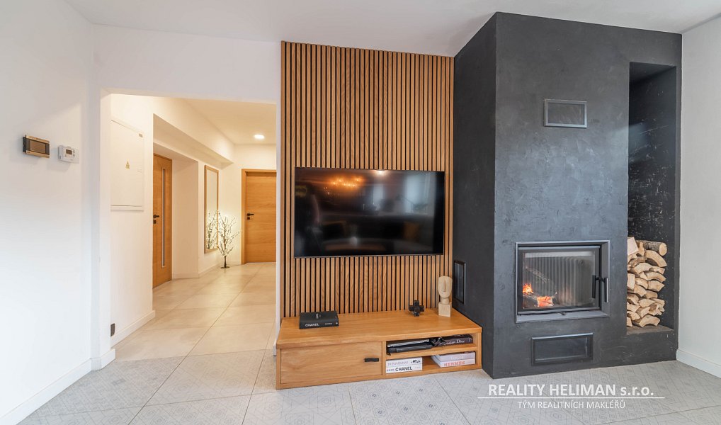 Prodej domu 260 m² s pozemkem 5 558 m², Košice – náhled fotky 5