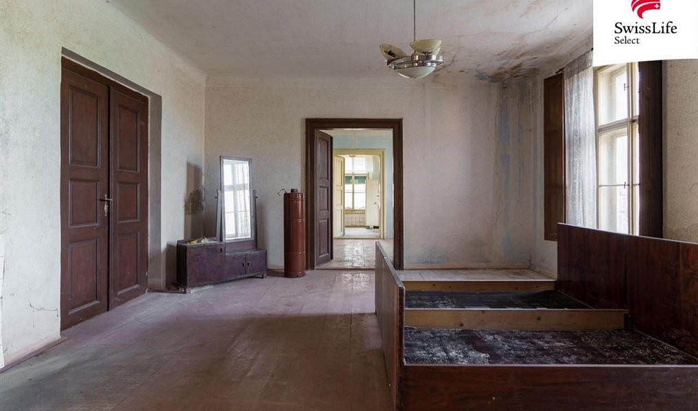 Prodej domu 620 m² s pozemkem 6 027 m², Klobuky – náhled fotky 11