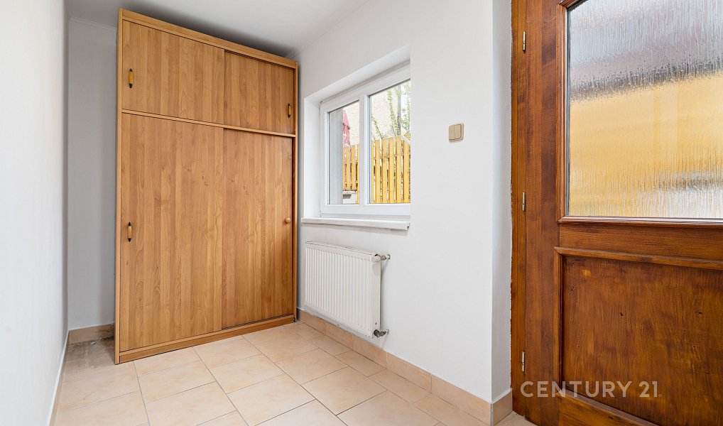 Prodej domu 143 m² s pozemkem 321 m², Žlutice – náhled fotky 11
