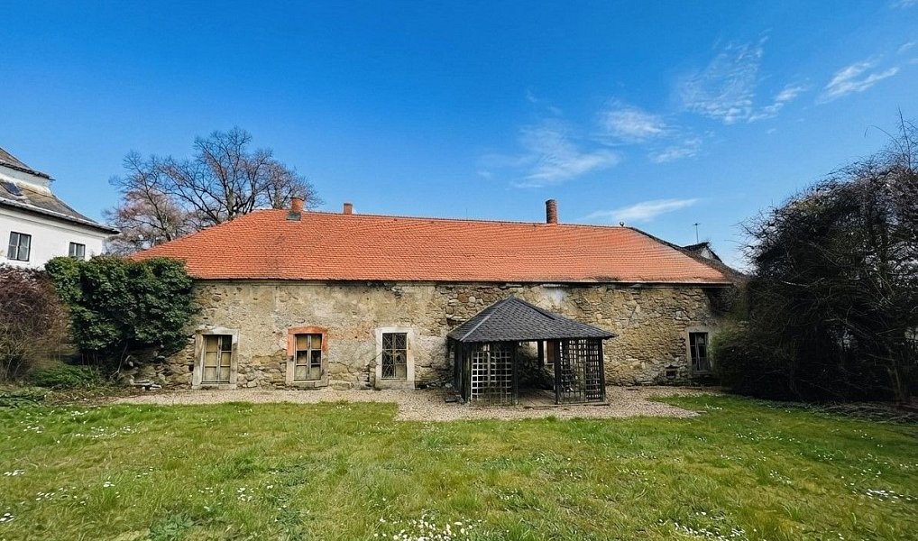 Prodej domu 204 m² s pozemkem 1 150 m², Církvice – náhled fotky 18