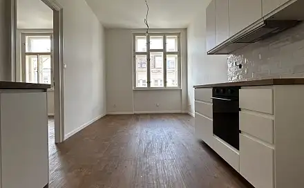 Pronájem bytu 2+kk 43 m²