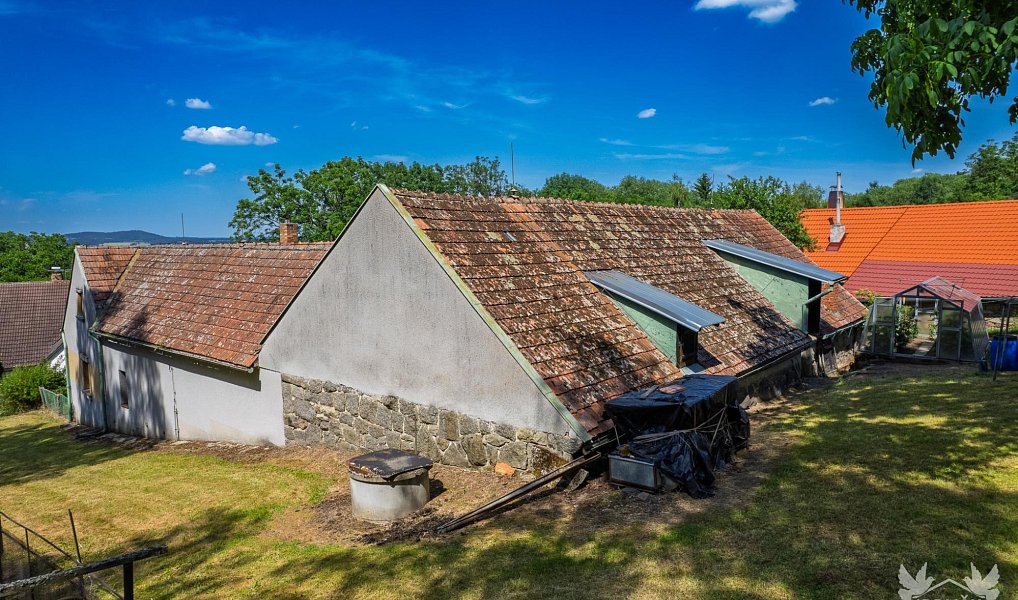 Prodej domu 95 m² s pozemkem 1 544 m², Čestice – náhled fotky 5
