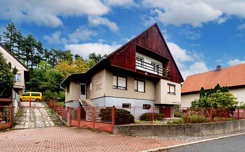 Prodej domu 280 m², Vinice, Všetaty, okres Mělník
