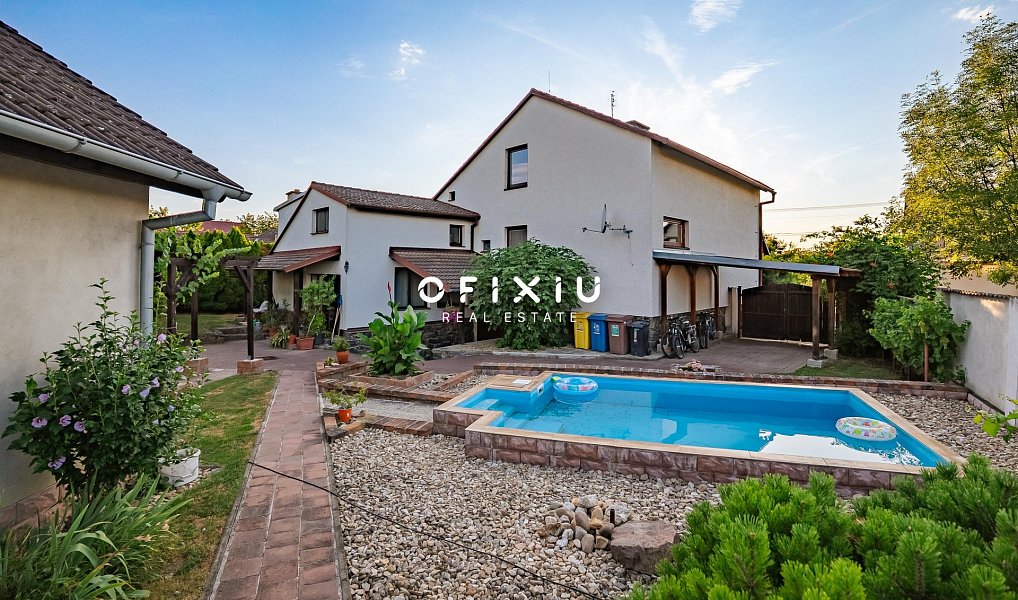 Prodej domu 195 m² s pozemkem 915 m², Slup – náhled fotky 38