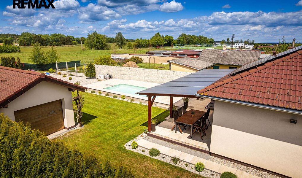 Prodej domu 134 m² s pozemkem 1 409 m², Lišov – náhled fotky 7
