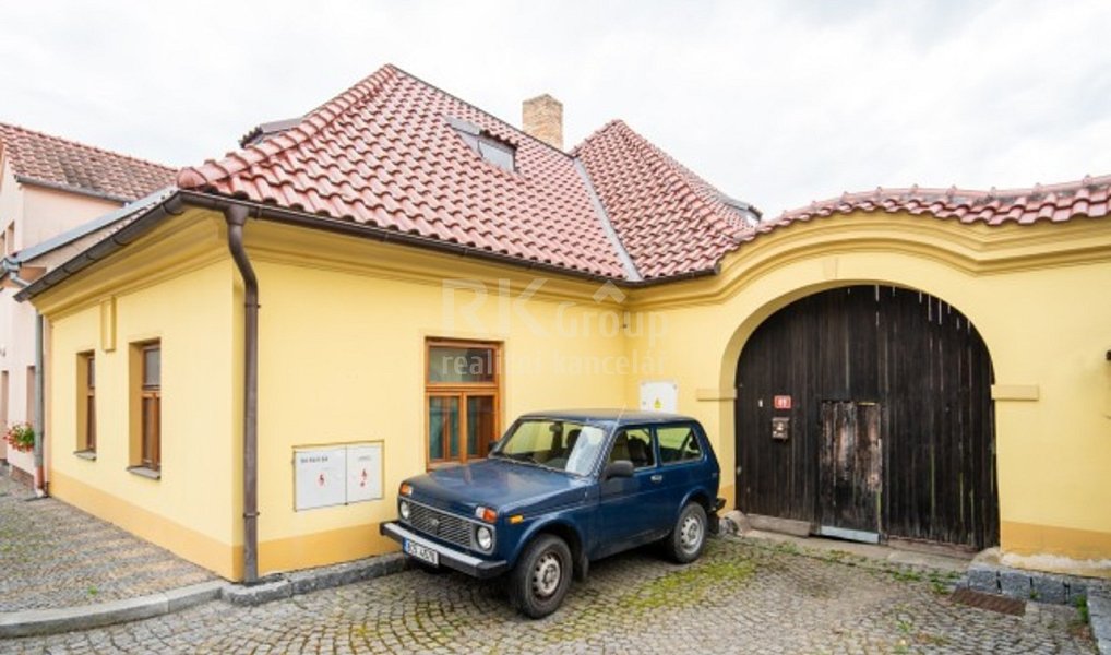 Prodej domu 1 144 m² s pozemkem 1 535 m², Bechyně – náhled fotky 11
