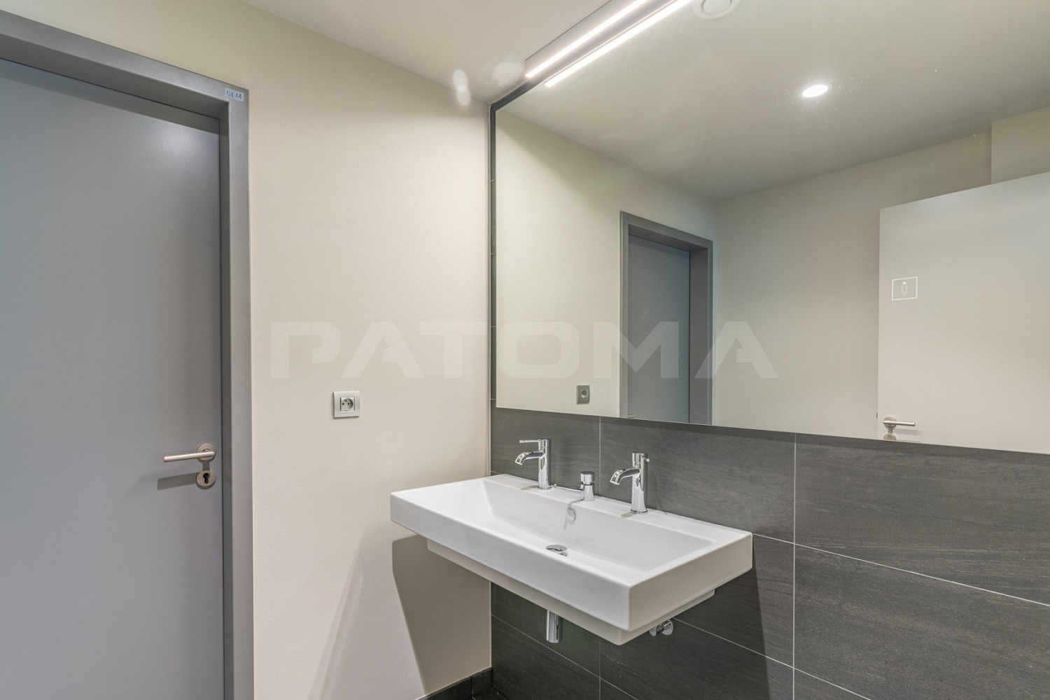 Pronájem kanceláře 114 m² – fotografie 5