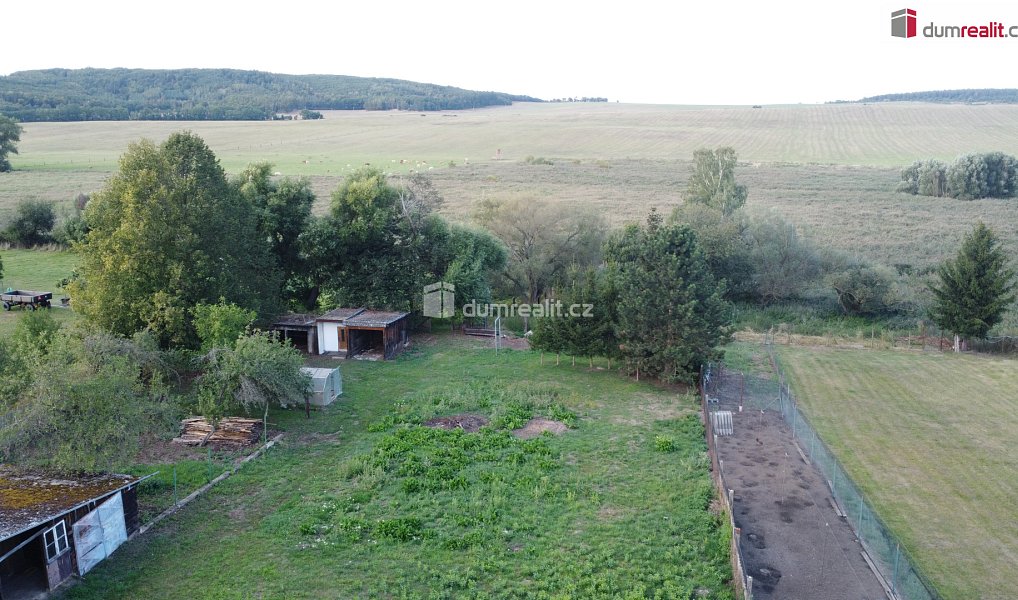 Prodej stavebního pozemku 810 m², Vroutek – náhled fotky 14