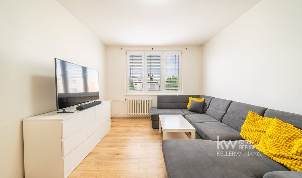 Prodej bytu 2+1 62 m², Postoloprty – náhled fotky 2