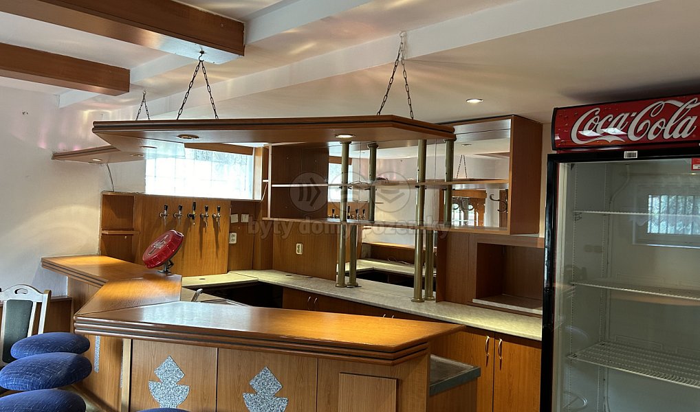 Pronájem restaurace 120 m², Hranice – náhled fotky 5