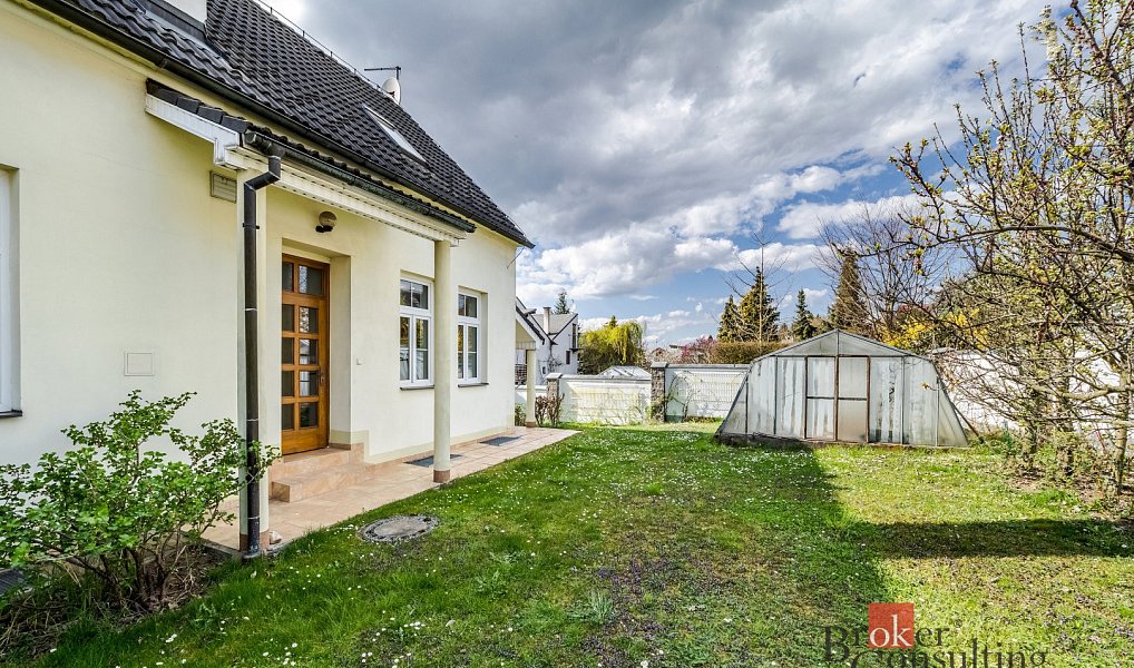 Prodej domu 230 m² s pozemkem 1 214 m², Srubec – náhled fotky 33