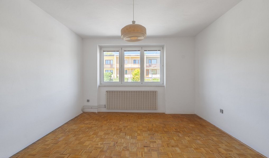 Prodej domu 366 m² s pozemkem 613 m², Luhačovice – náhled fotky 5