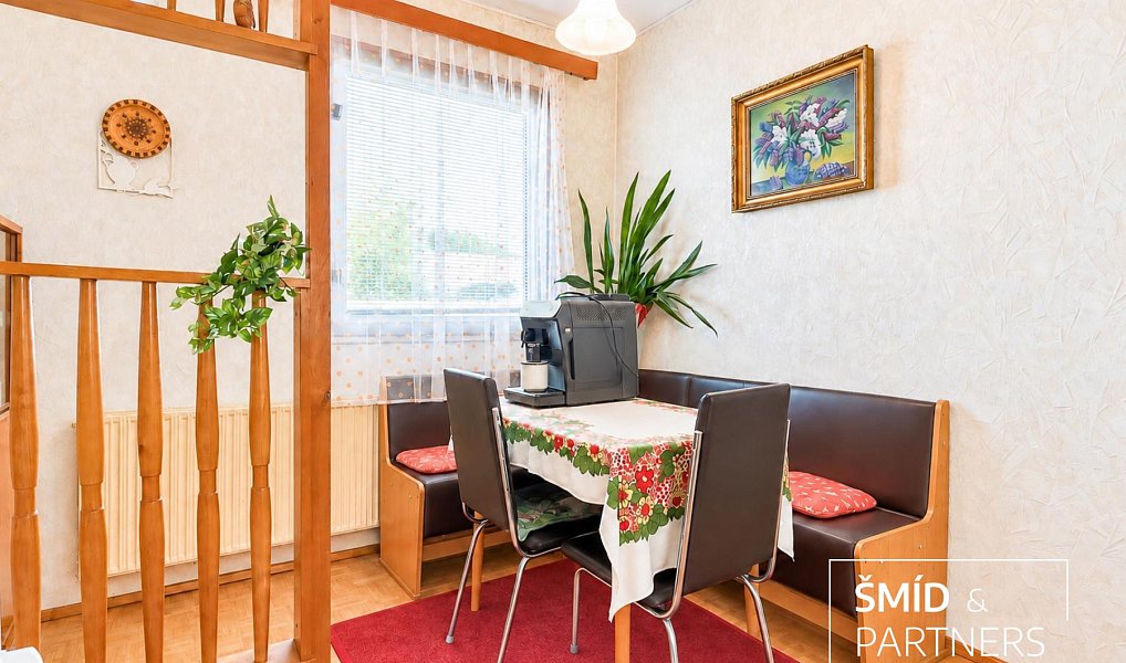 Prodej domu 112 m² s pozemkem 930 m², Krupá – náhled fotky 17