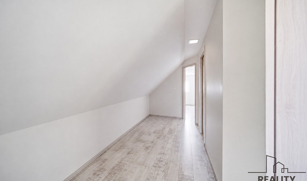 Prodej domu 170 m² s pozemkem 378 m², Smiřice – náhled fotky 9