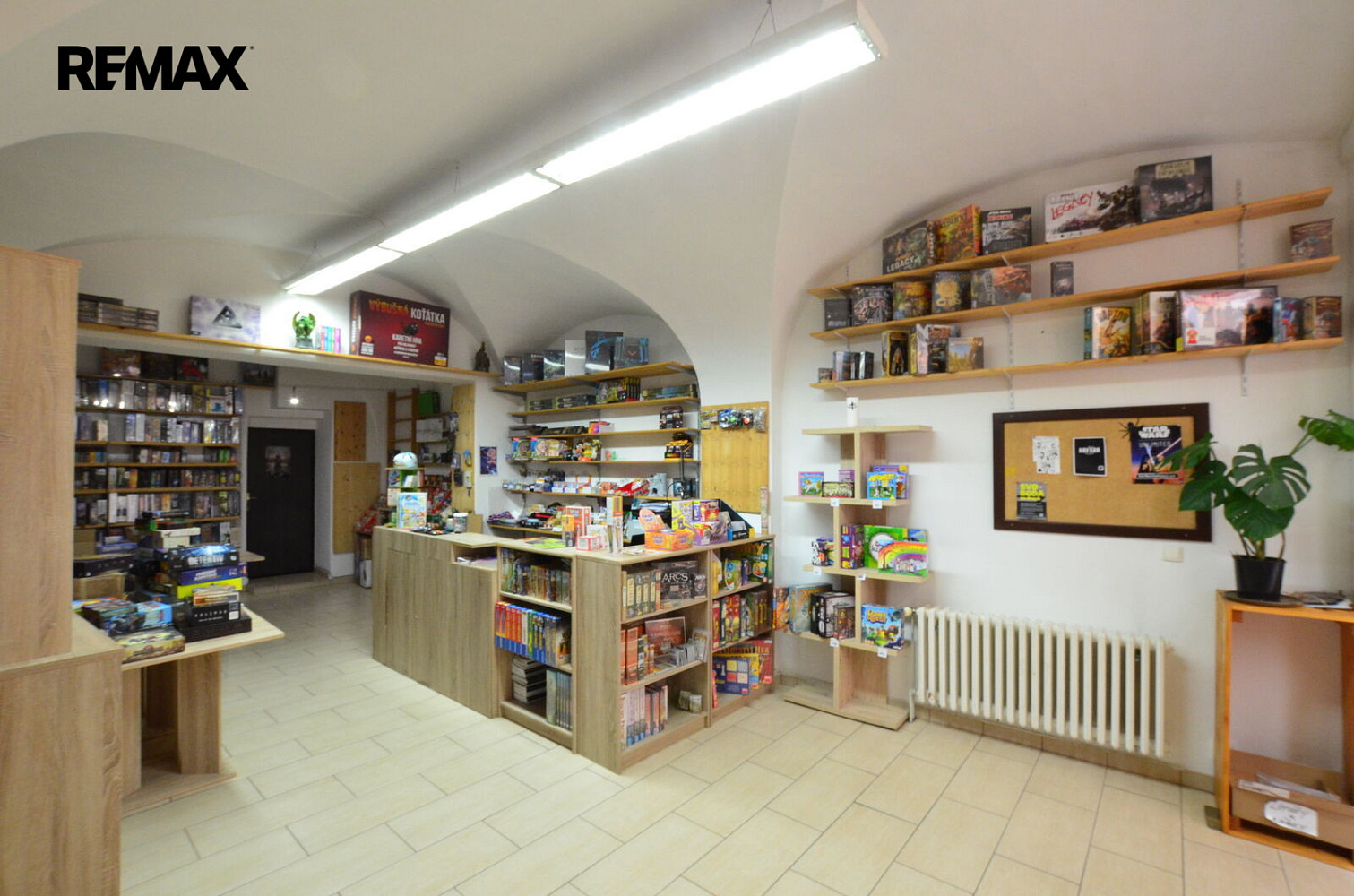 Pronájem obchodních prostor 60 m² – fotografie 3