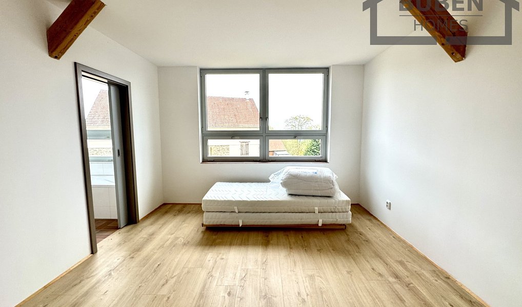 Prodej domu 790 m² s pozemkem 3 107 m², Ošelín – náhled fotky 6