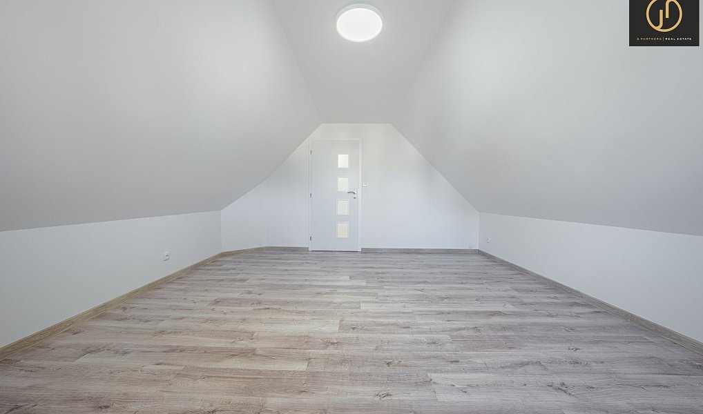 Prodej domu 140 m² s pozemkem 137 m², Chyňava – náhled fotky 21