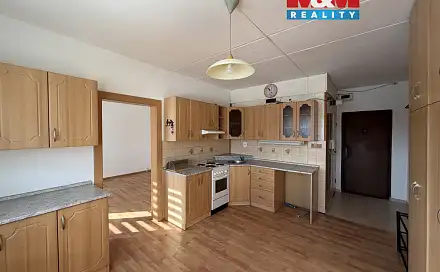 Pronájem bytu 1+1 35 m², Pod Přivaděčem, Jirkov, okres Chomutov