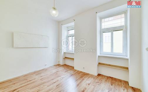 Prodej bytu 2+1 48 m², Hlavní třída, Mariánské Lázně, okres Cheb