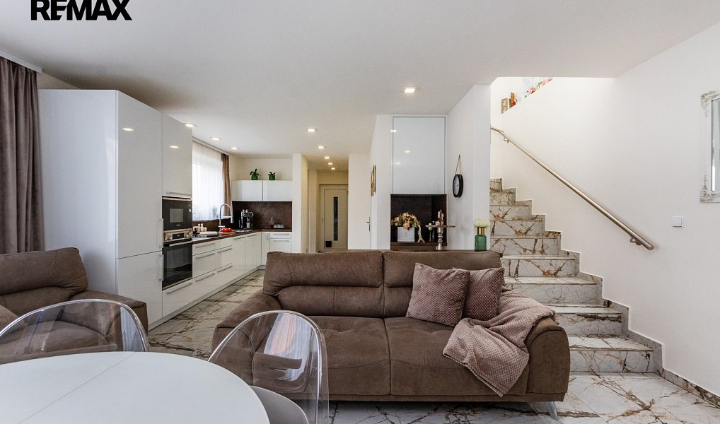 Prodej domu 146 m² s pozemkem 111 m², Třtice – náhled fotky 9