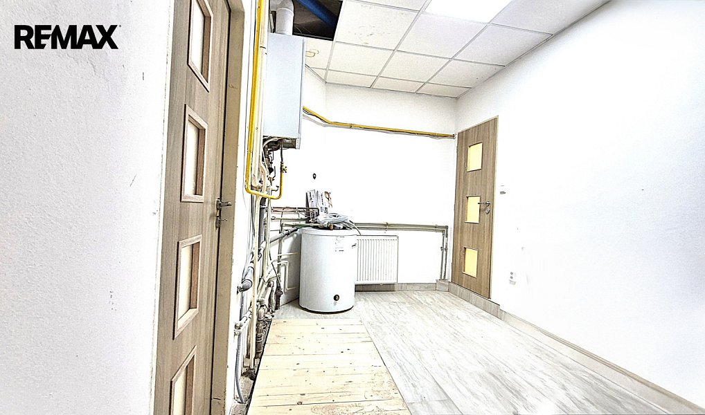 Pronájem obchodních prostor 70 m², Louny – náhled fotky 5