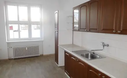 Pronájem bytu 2+1 67 m², Kamenice, Náchod