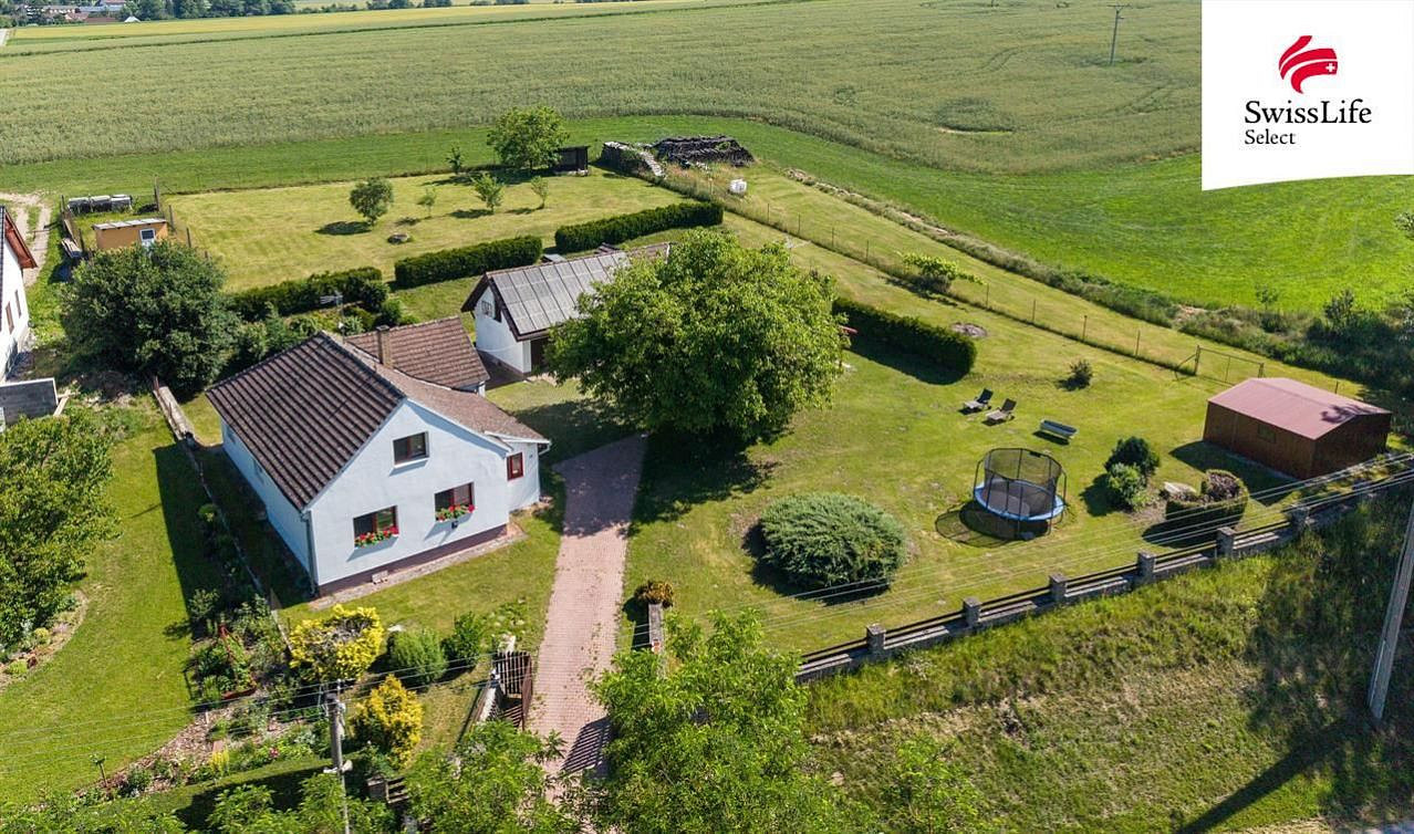 Prodej domu 296 m² s pozemkem 3 953 m²