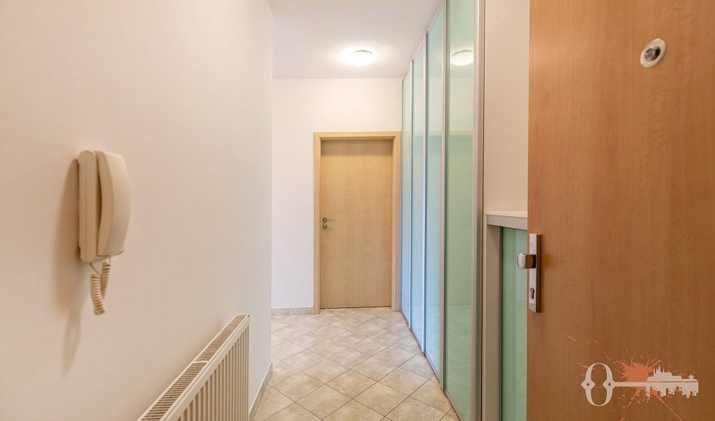 Prodej bytu 2+kk 65 m², Praha – náhled fotky 24