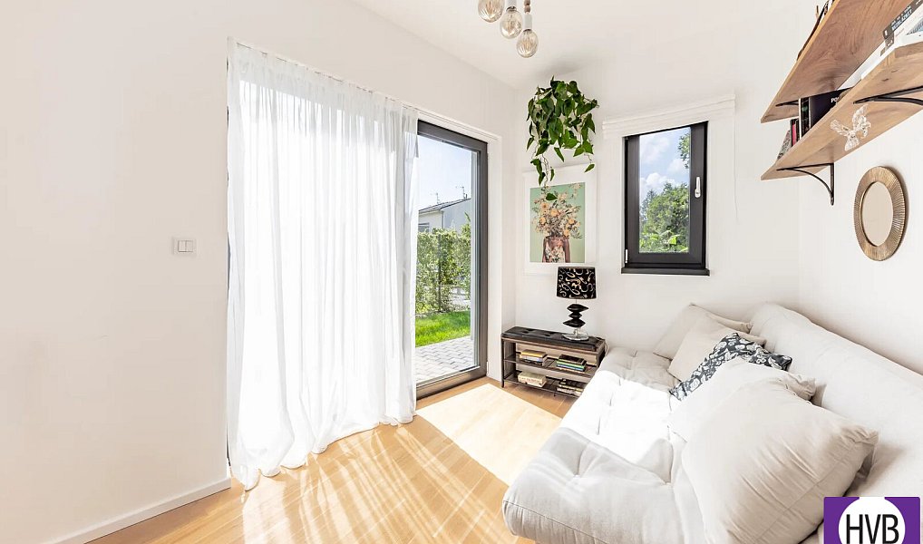 Prodej domu 136 m² s pozemkem 378 m², Praha – náhled fotky 5