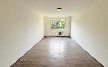 Prodej bytu 2+1 61 m², Holešická, Chomutov