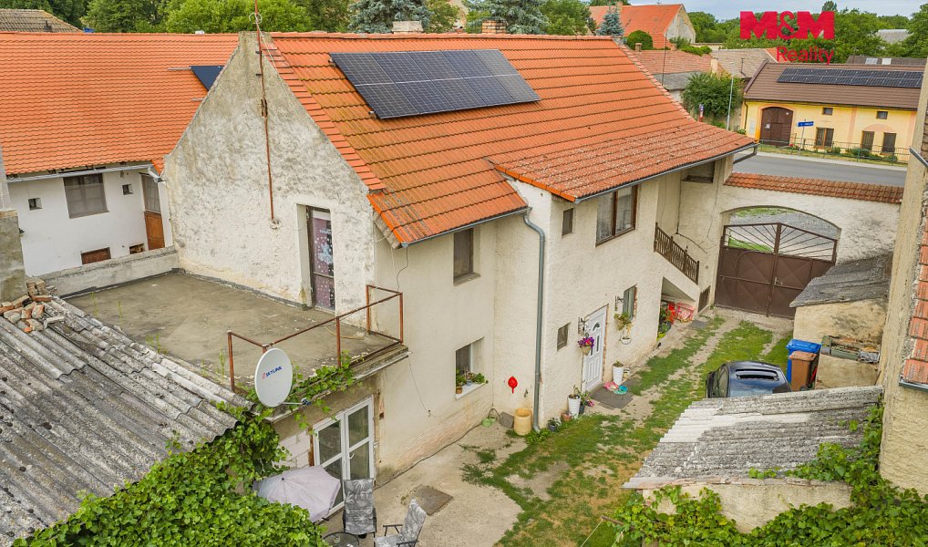 Prodej domu 208 m² s pozemkem 882 m², Páleč – náhled fotky 9