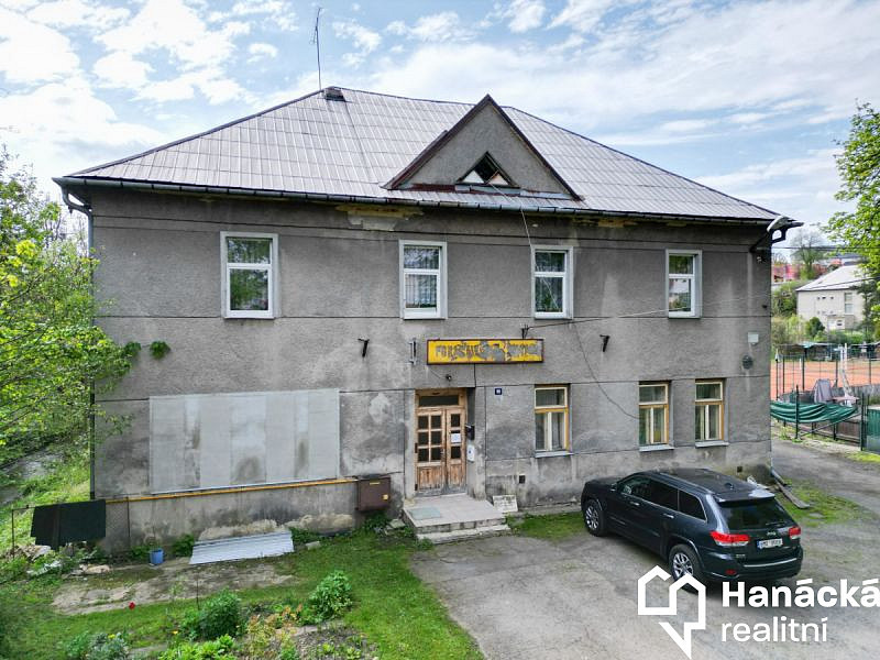 Prodej ubytovacího objektu 1 100 m²