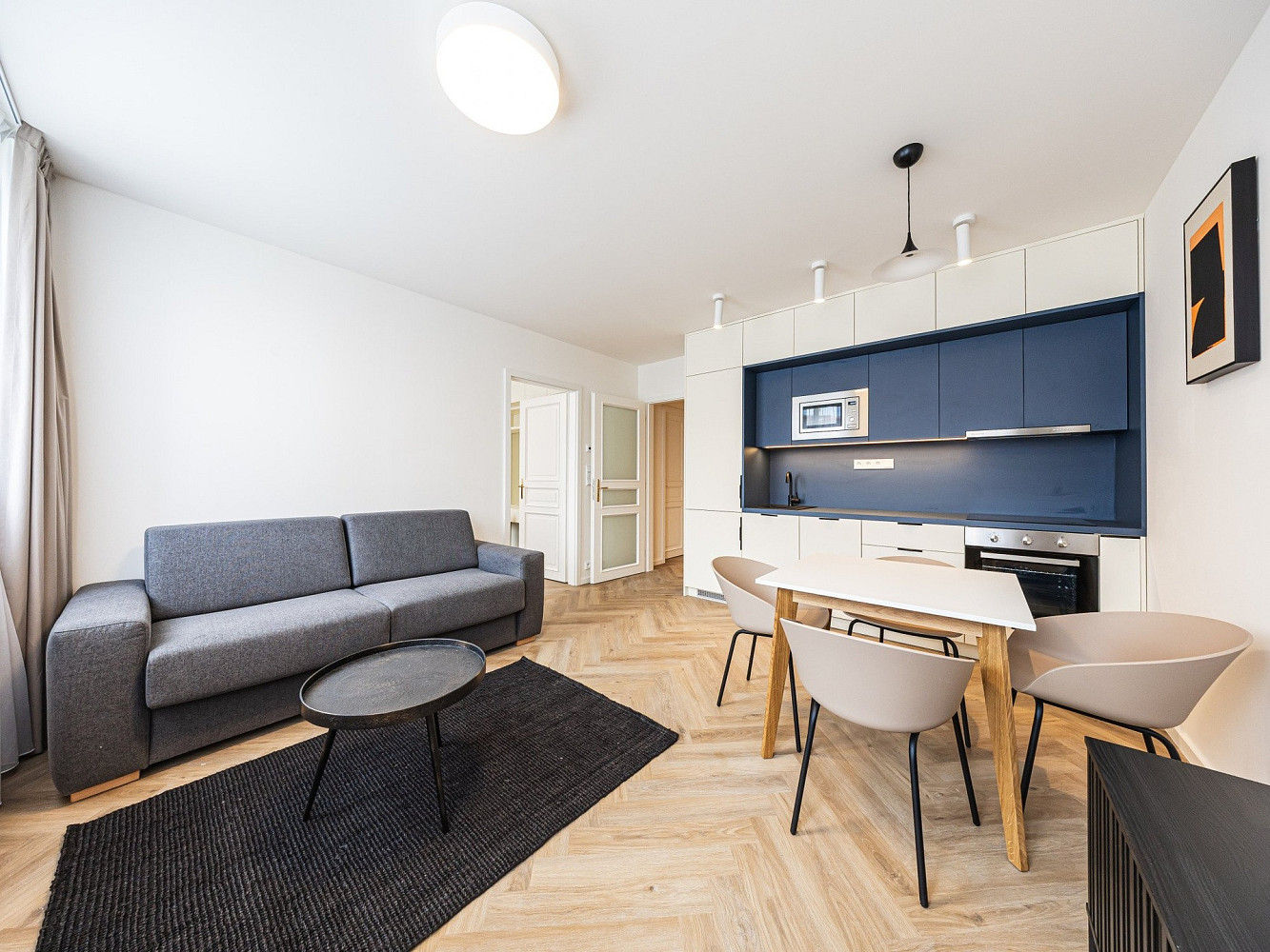 Pronájem bytu 2+kk 43 m² – fotografie 2