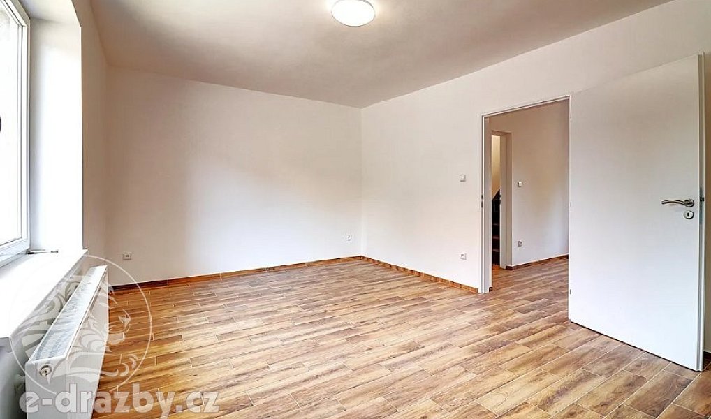 Prodej domu 106 m² s pozemkem 201 m², Hlinsko – náhled fotky 6