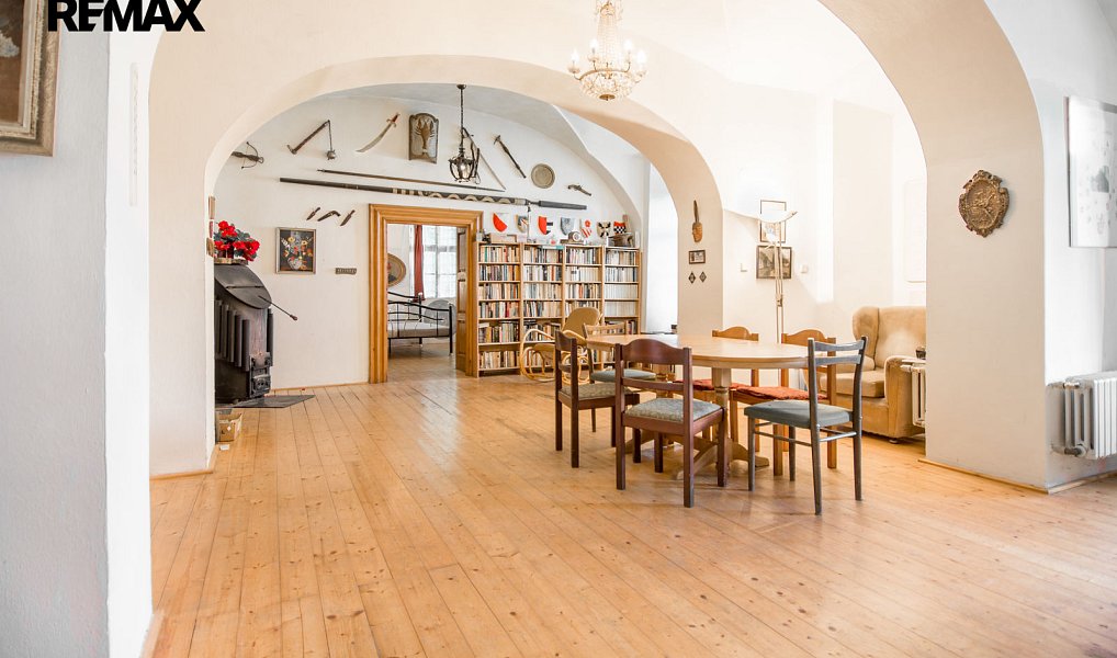 Prodej komerčního objektu (jiného typu) 1 450 m², Vyklantice – náhled fotky 9