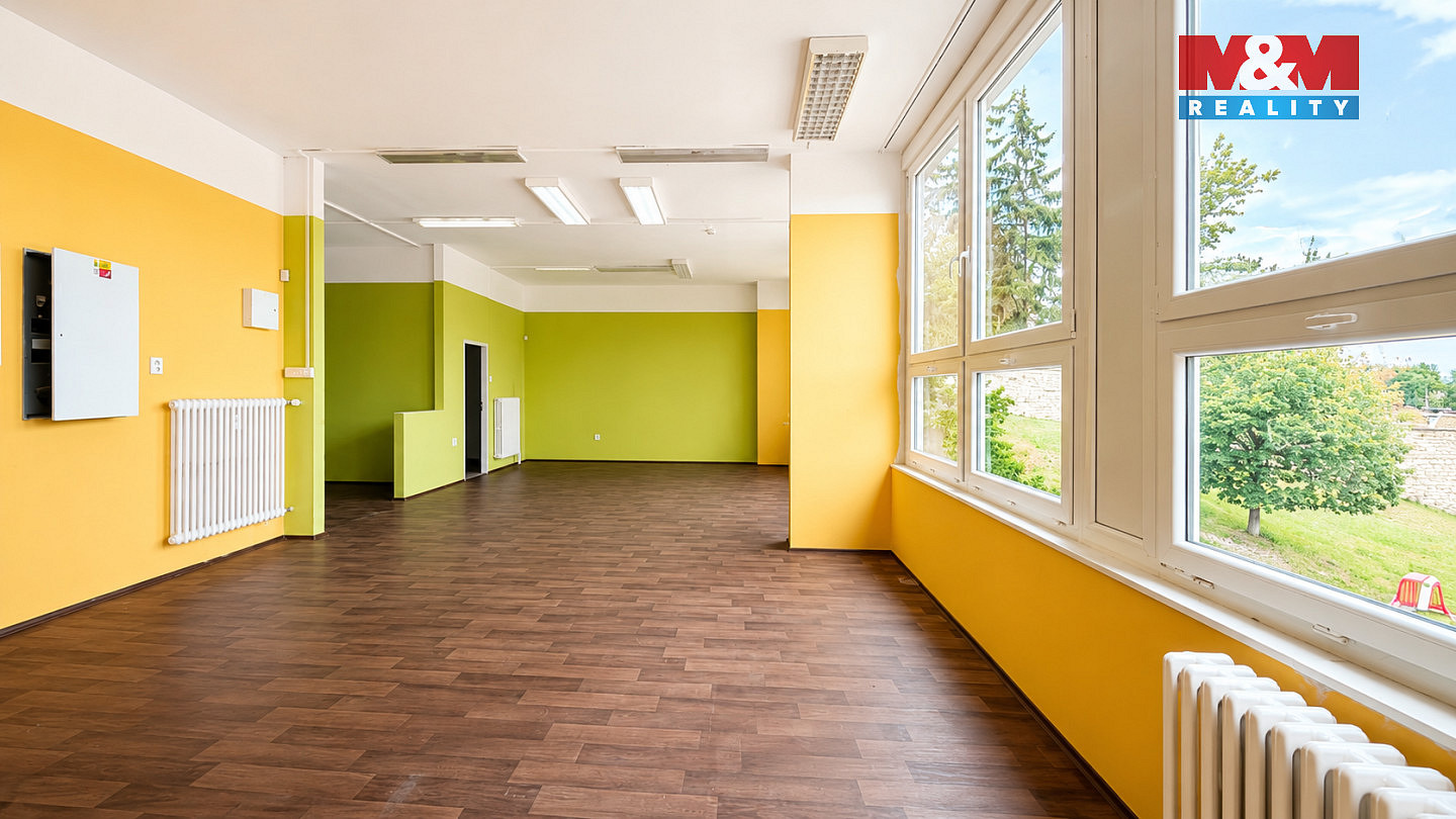 Pronájem obchodních prostor 82 m² — photo 4